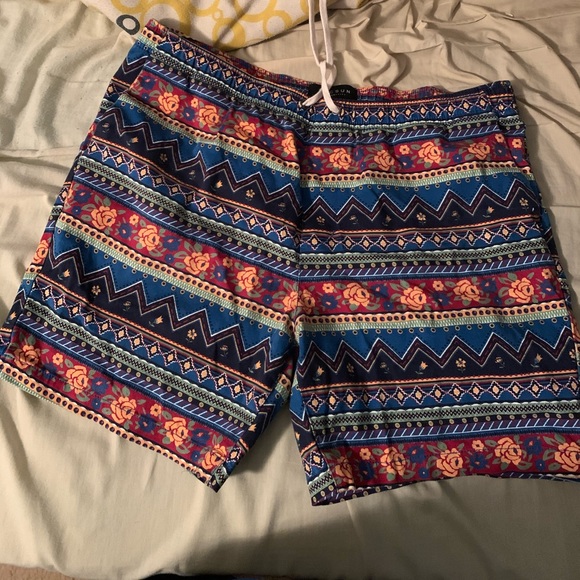 PacSun Other - Mens floral drawstring shorts